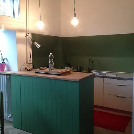 Charming House Trilo *